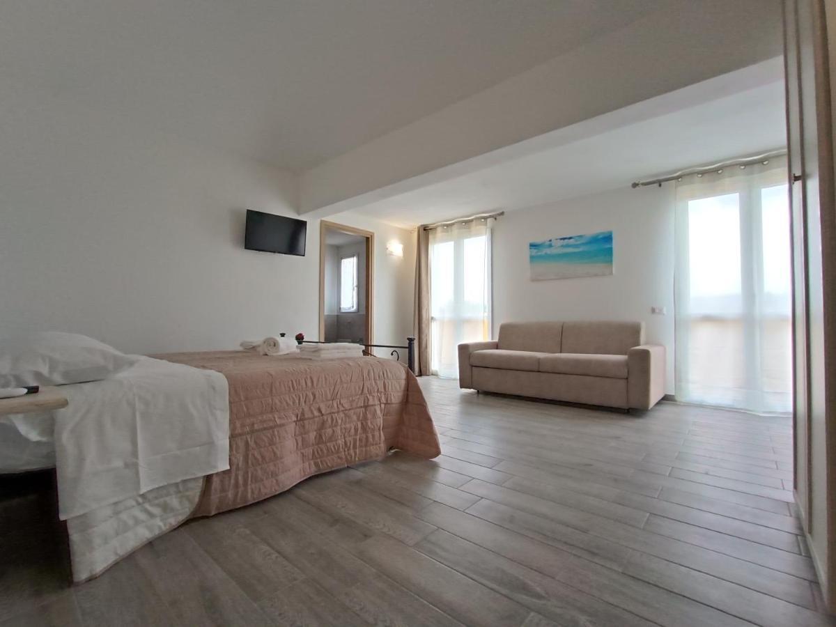 Costa Di Sopra Affittacamere By Hospitality Sardinia Quartu Sant'Elena Eksteriør billede